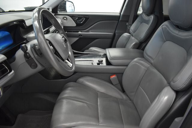 Used 2020 Lincoln Aviator Reserve w/ Equipment Group 202A AWD/4WD image 22