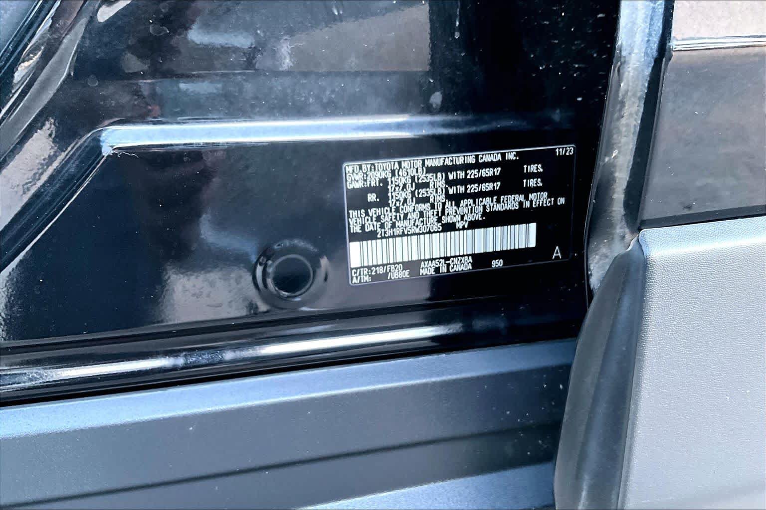 Used 2024 Toyota RAV4 LE FWD image 34