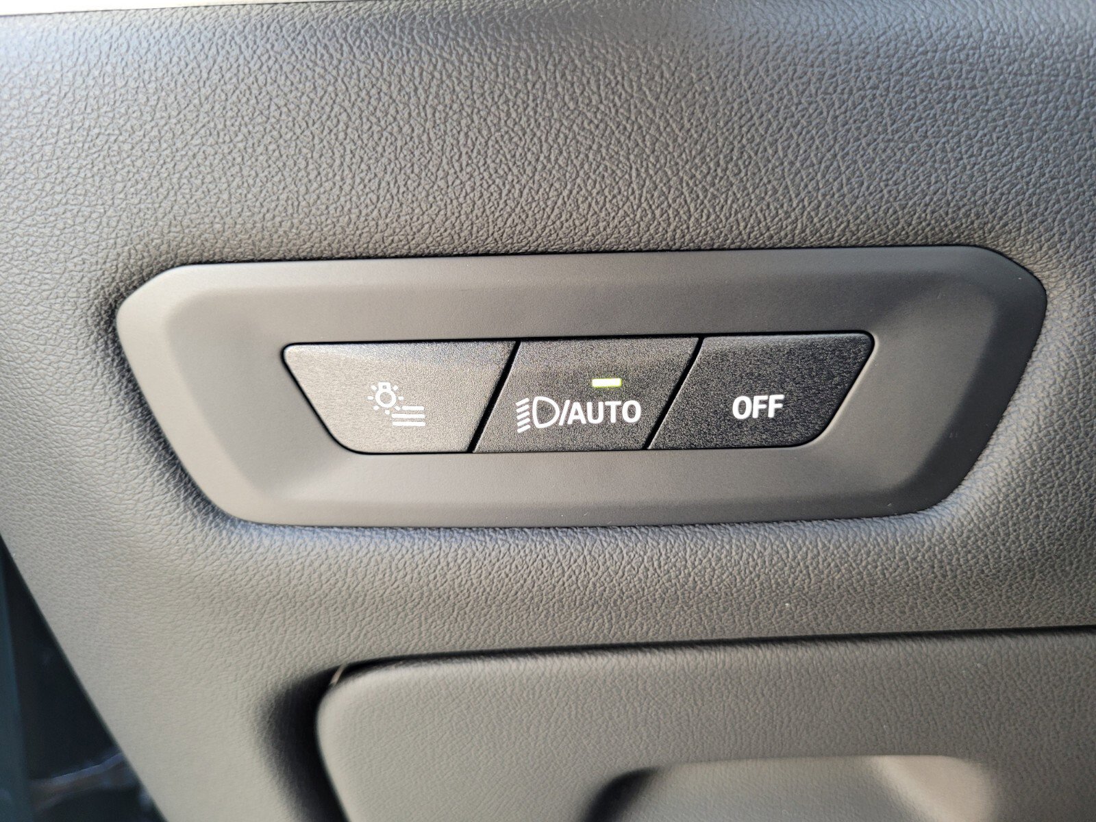 New 2026 BMW X5 sDrive40i image 22