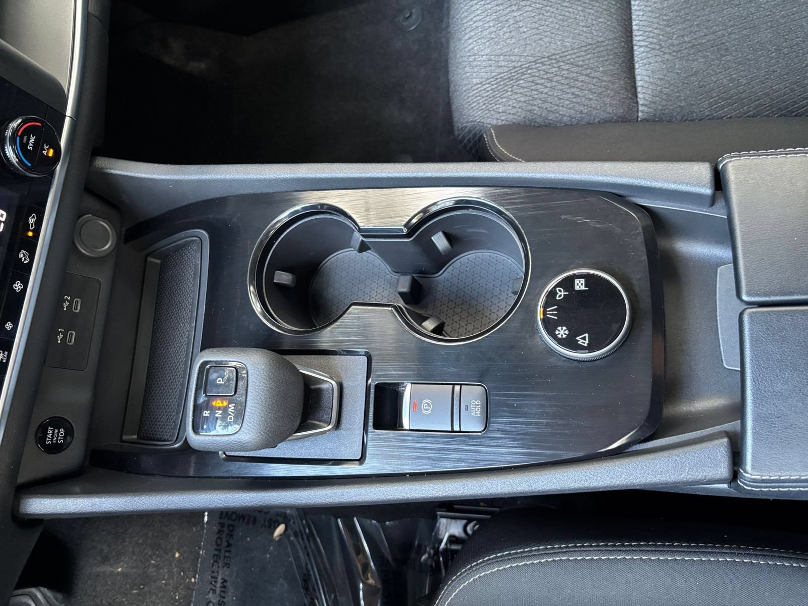 Used 2025 Nissan Rogue SV AWD/4WD image 42