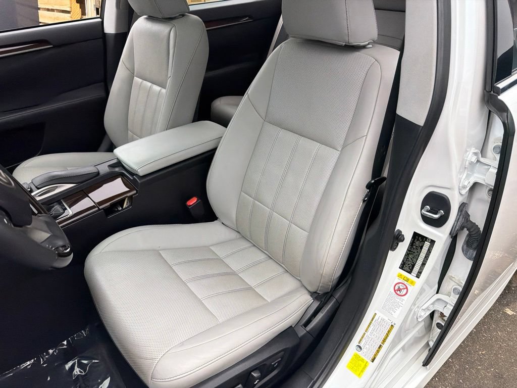 Used 2017 Lexus ES 350 w/ Luxury Package FWD image 20