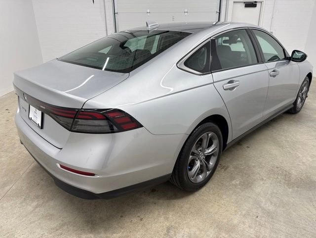 Certified 2024 Honda Accord EX image 5