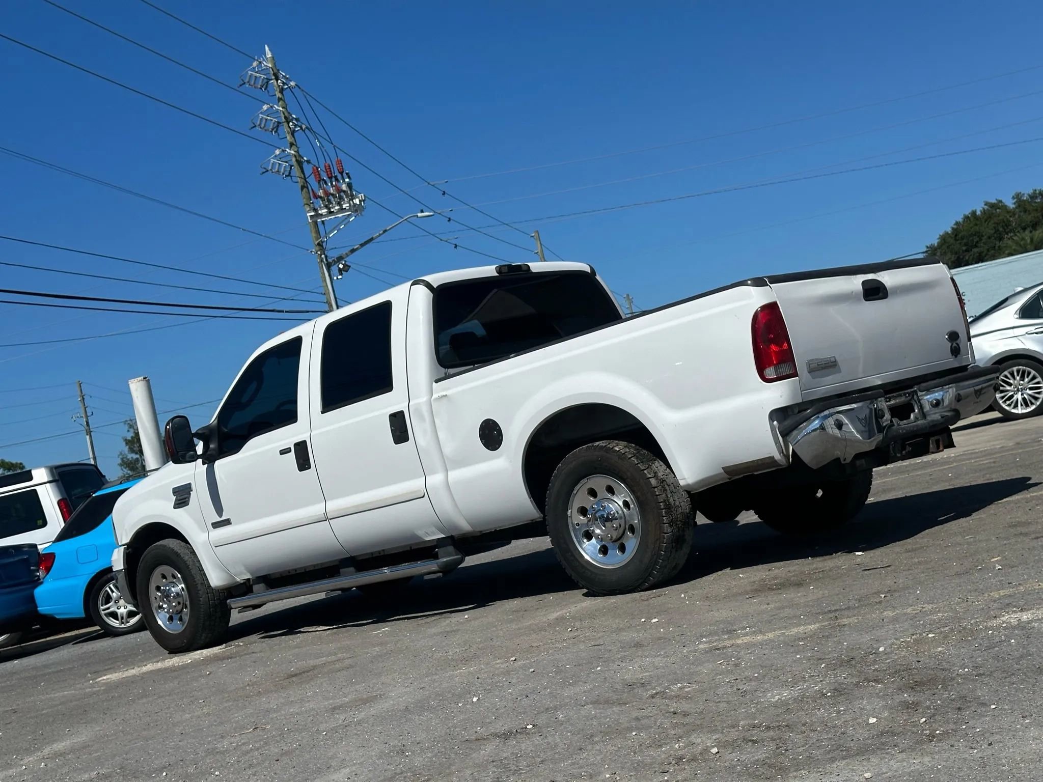 Used 2005 Ford F250 XLT image 4
