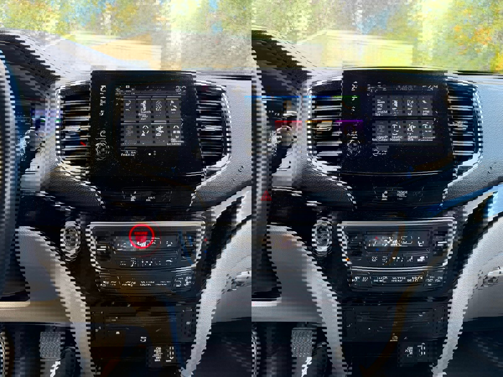 Used 2022 Honda Pilot Touring image 18