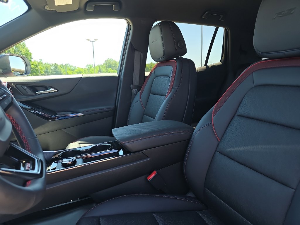 Used 2026 Chevrolet Equinox RS w/ LPO, Floor Liner Package FWD image 20
