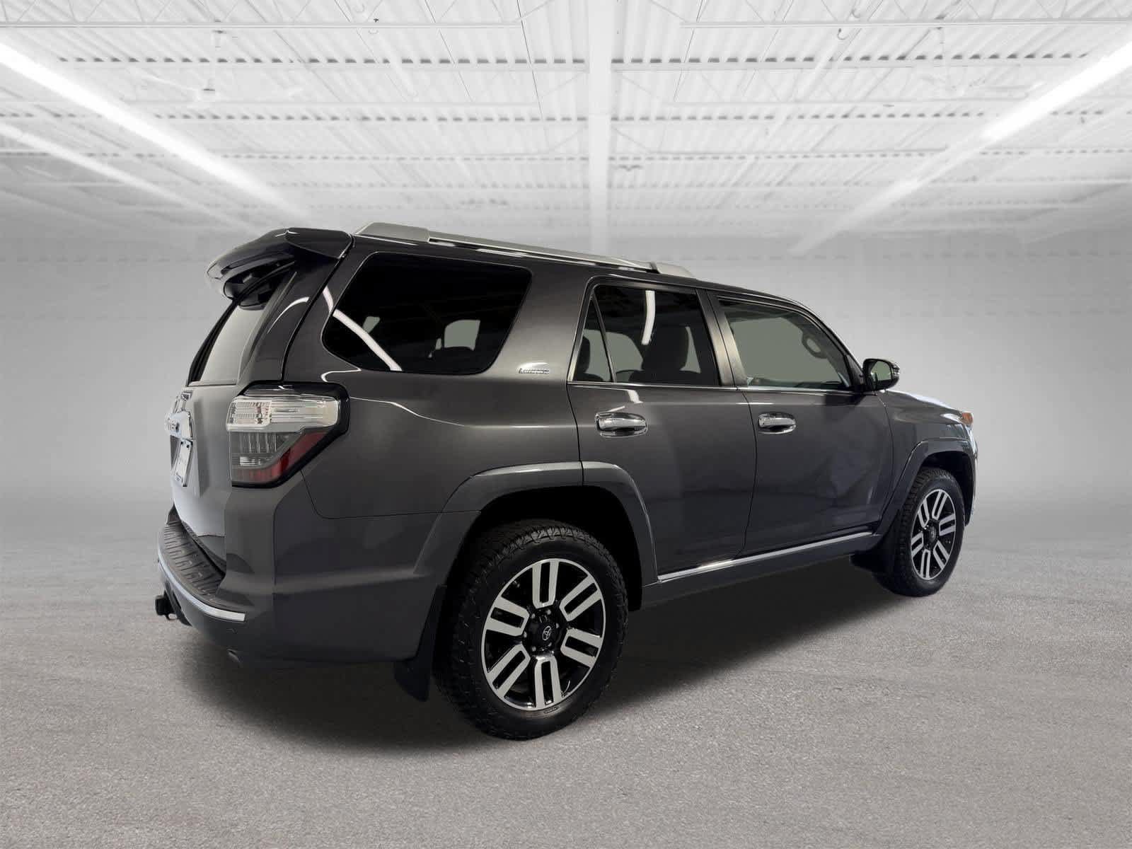 Used 2019 Toyota 4Runner Limited AWD/4WD image 5