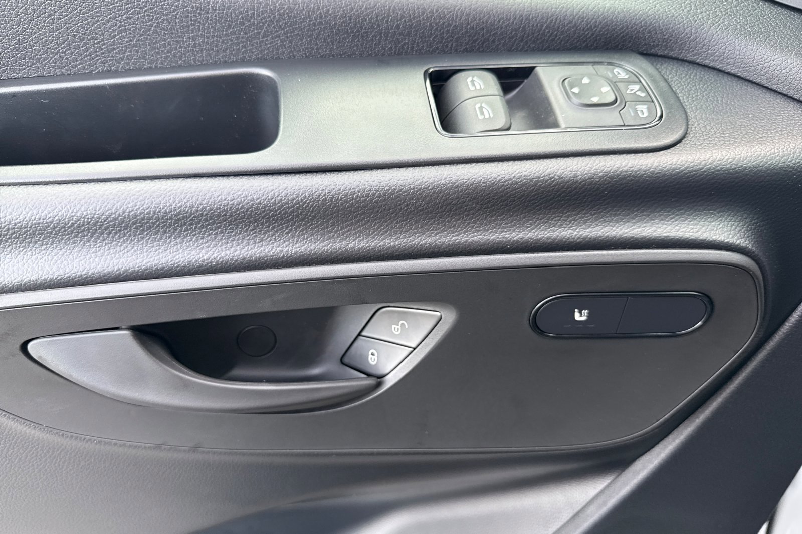 New 2026 Mercedes-Benz Sprinter 2500 image 11