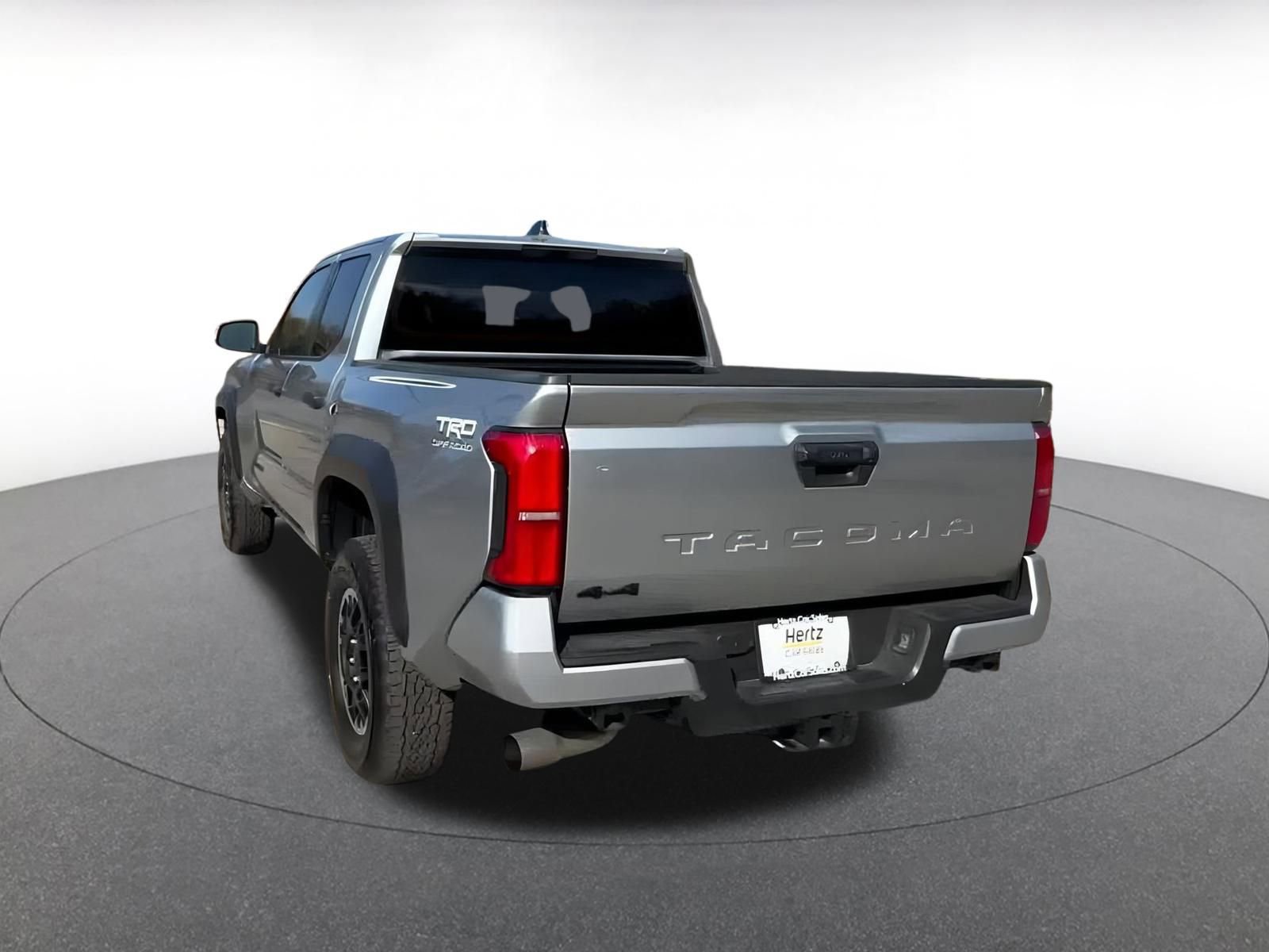 Used 2025 Toyota Tacoma SR image 11