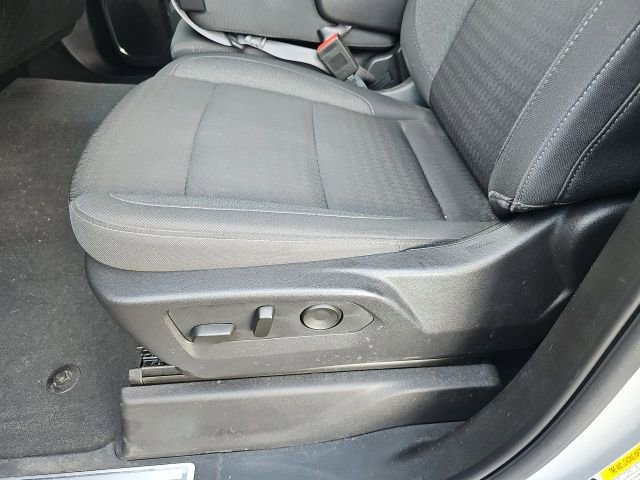 Used 2024 Chevrolet Silverado 1500 LT image 21