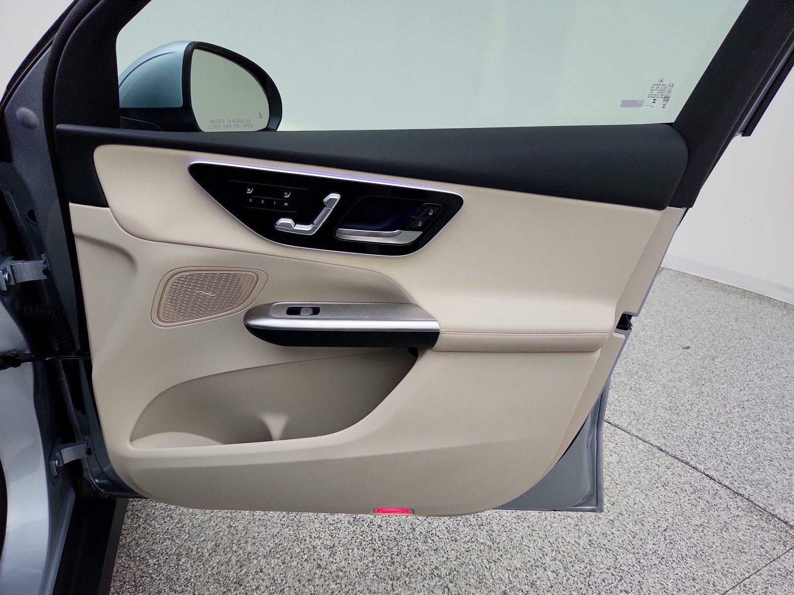 Certified 2026 Mercedes-Benz GLC 300 image 32