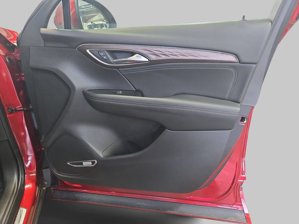 Used 2023 Buick Envision Avenir AWD/4WD image 11