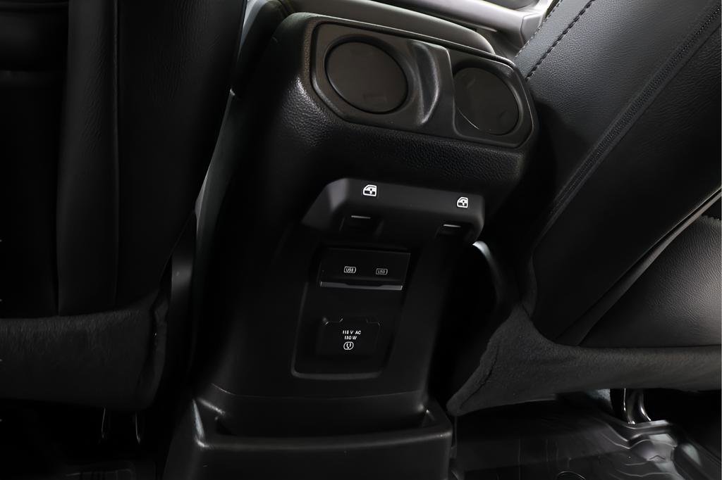 Used 2021 Jeep Wrangler Unlimited Sahara AWD/4WD image 26