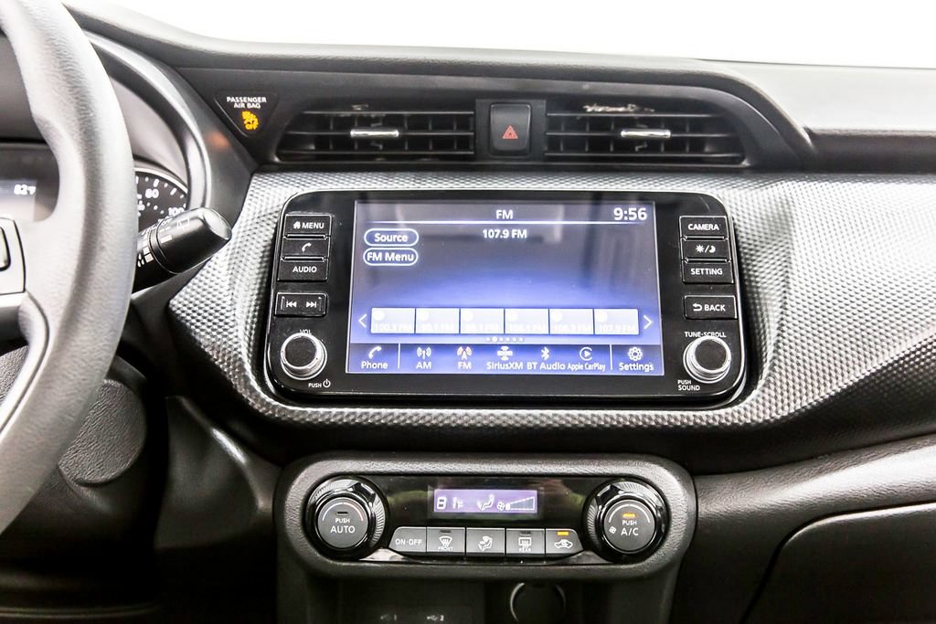 Used 2021 Nissan Kicks SV w/ Exterior Package FWD image 18