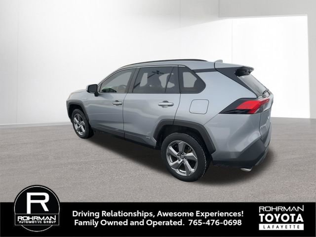 Used 2020 Toyota RAV4 Limited AWD/4WD image 6