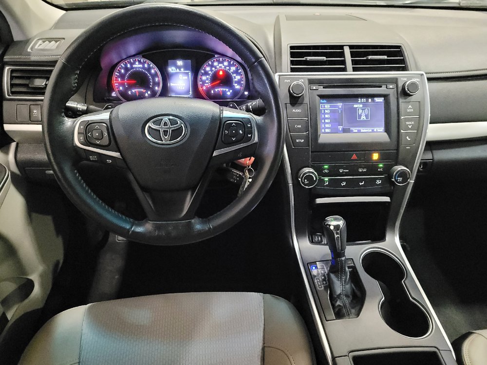Used 2017 Toyota Camry SE w/ Protection Package (Q2) FWD image 22