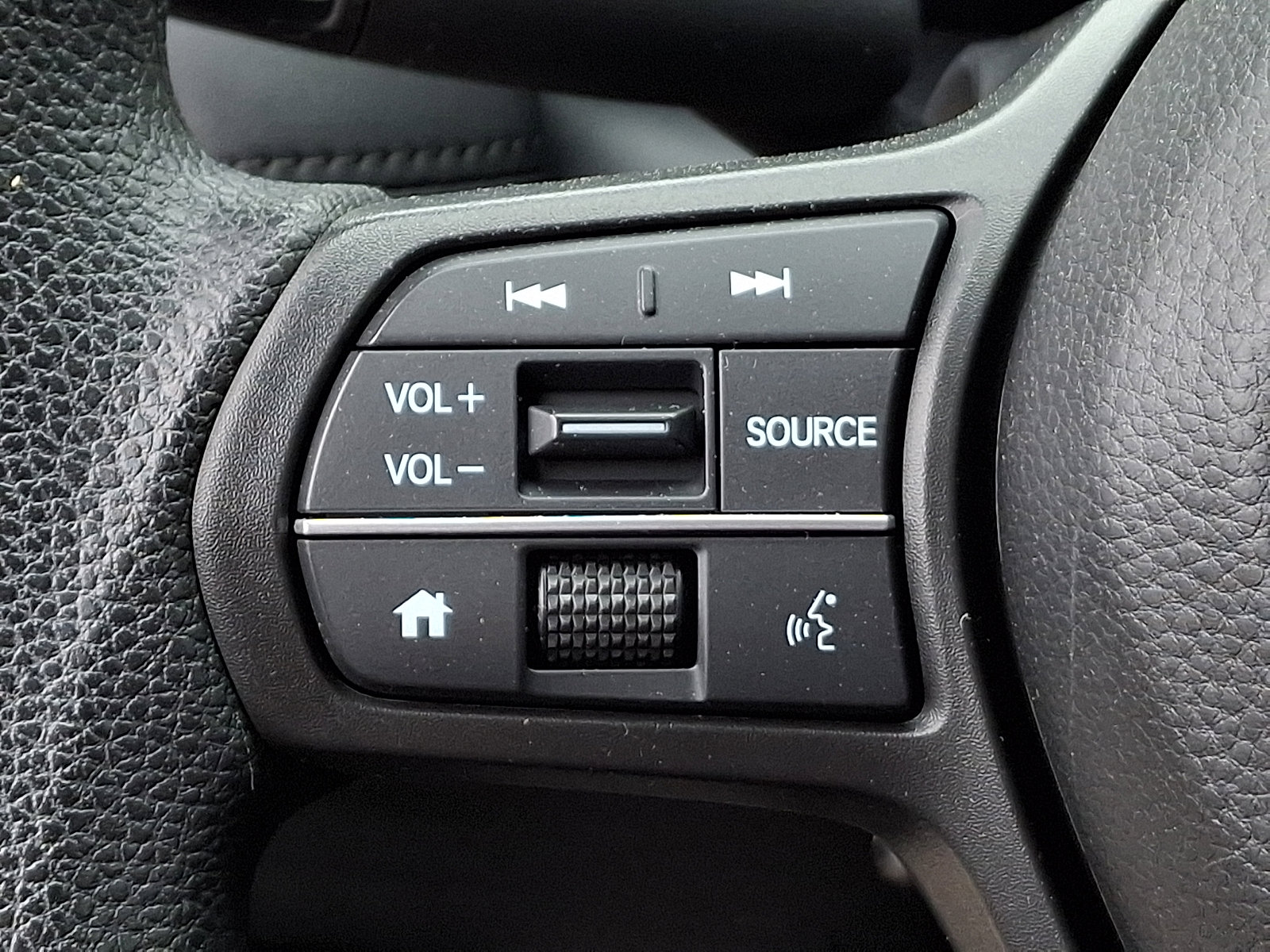 Certified 2023 Honda HR-V LX image 20