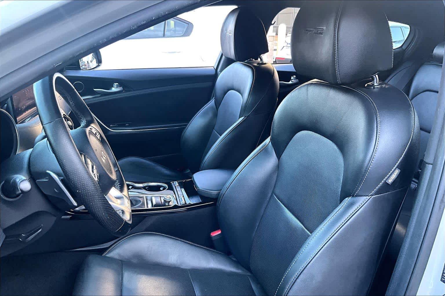 Used 2022 Kia Stinger GT-Line RWD image 8