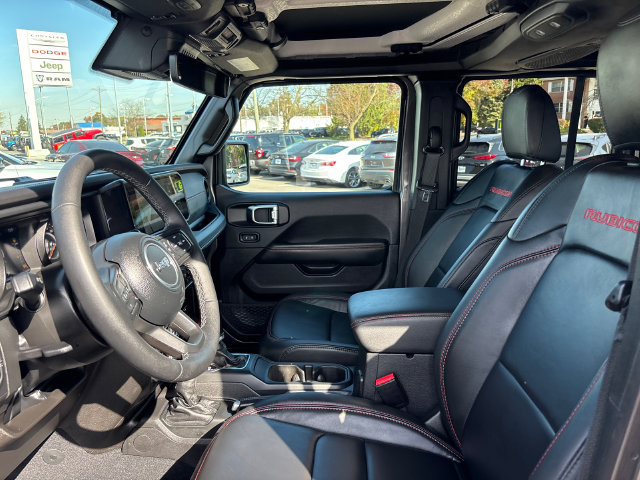 Used 2025 Jeep Gladiator Rubicon w/ Safety Group AWD/4WD image 2