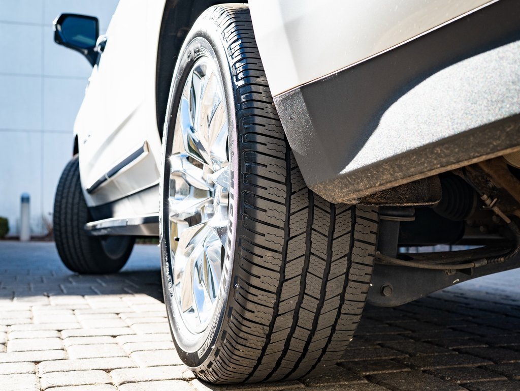 Used 2021 GMC Yukon XL Denali image 46