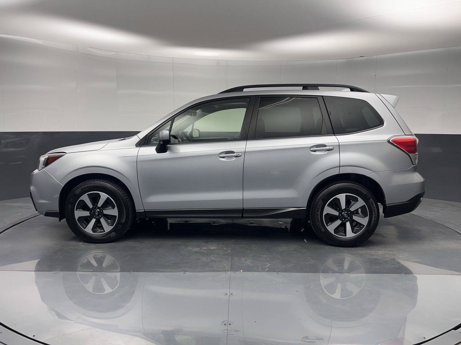 Used 2018 Subaru Forester 2.5i Premium AWD/4WD image 4