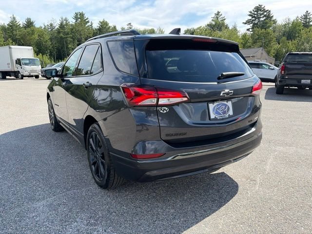 Used 2023 Chevrolet Equinox RS AWD/4WD image 4