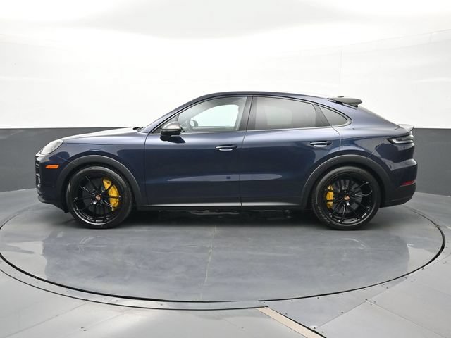 New 2026 Porsche Cayenne Turbo GT AWD/4WD image 2