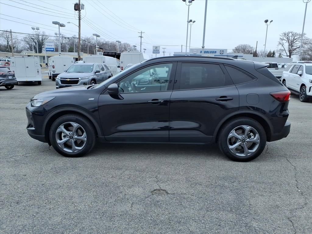 Used 2025 Ford Escape ST-Line image 7