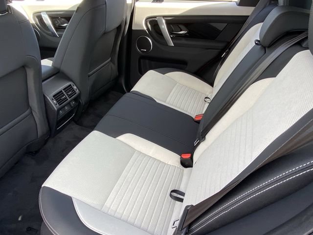 New 2025 Land Rover Discovery Sport S image 15