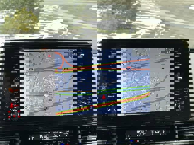 Used 2024 Toyota Sienna Platinum image 13