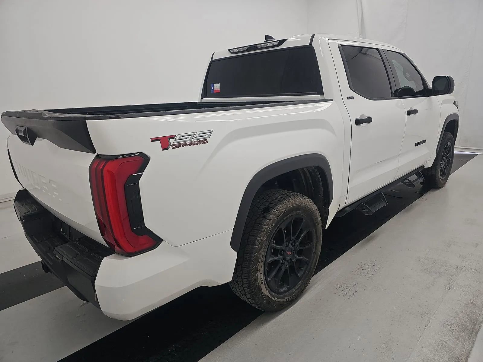 Used 2022 Toyota Tundra SR5 RWD image 4