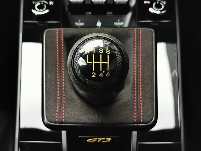 Certified 2022 Porsche 911 GT3 image 29