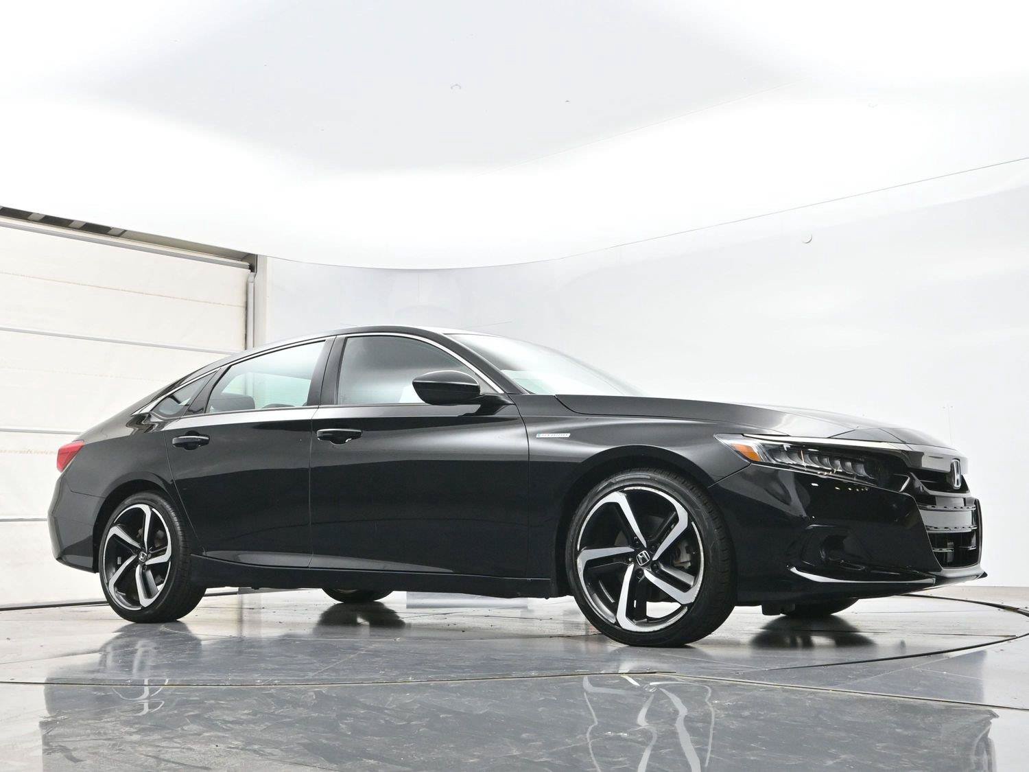 Used 2022 Honda Accord Sport image 30