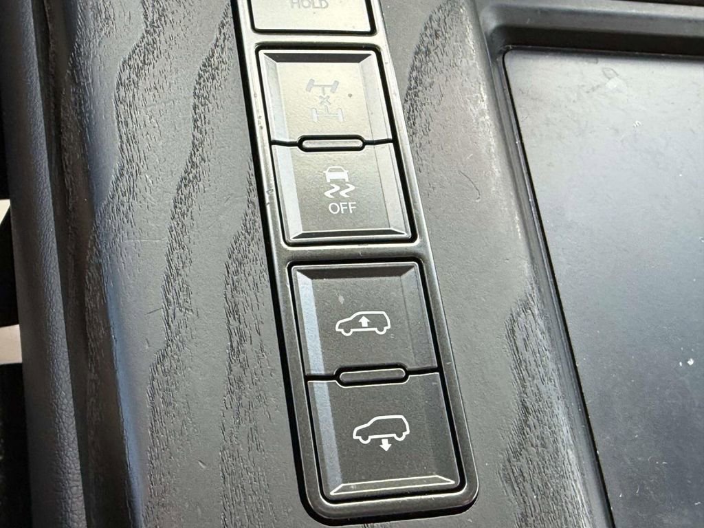 Used 2023 Lexus LX 600 4WD w/ Appearance Package image 26