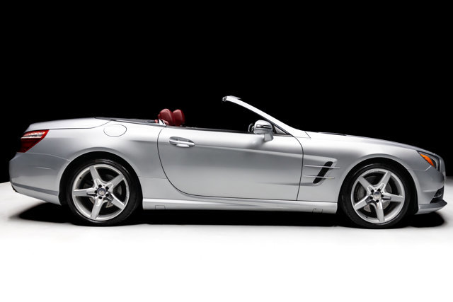 Used 2013 Mercedes-Benz SL 550 image 28