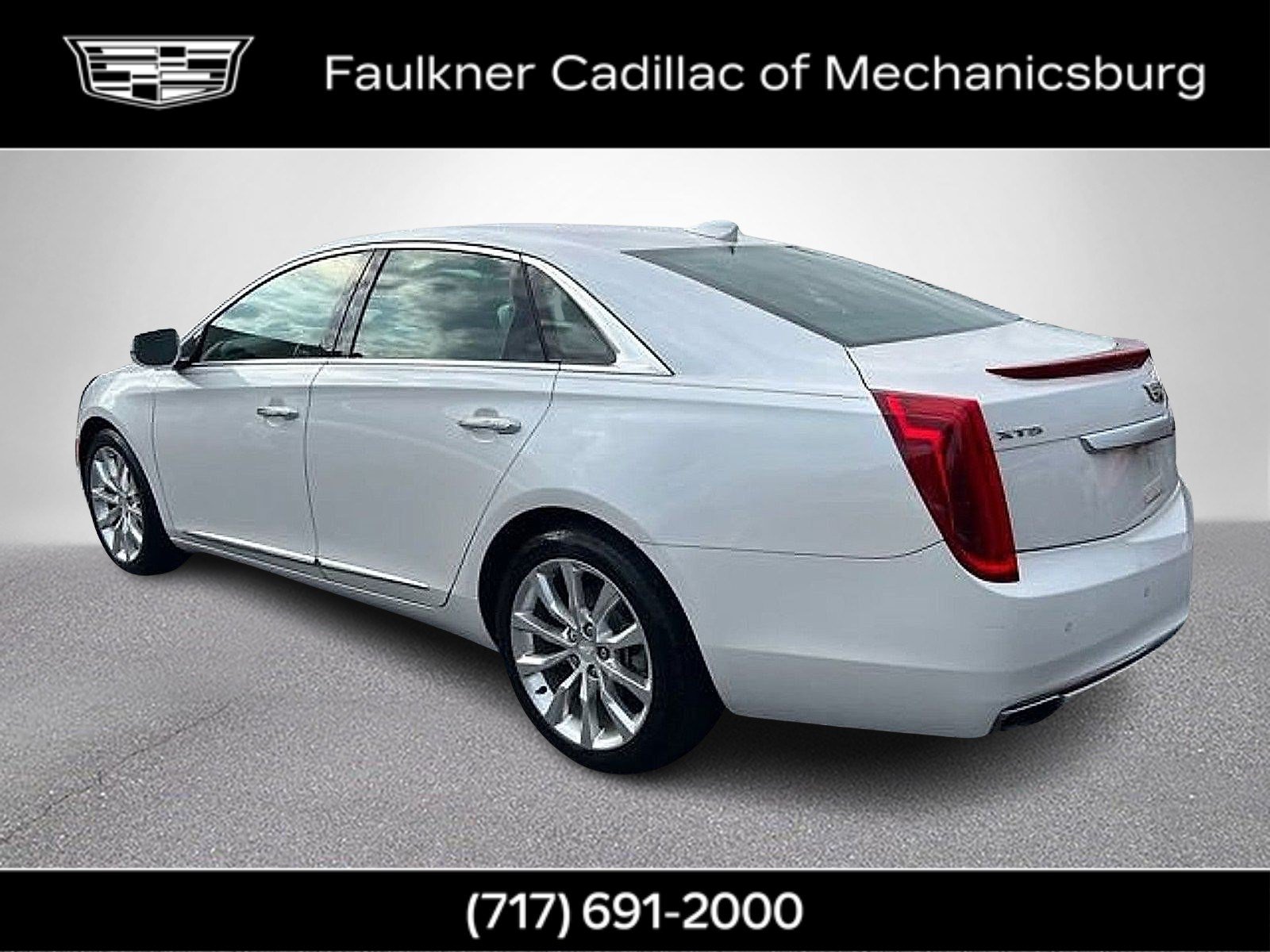 Used 2017 Cadillac XTS Luxury w/ Driver Awareness Package FWD image 9
