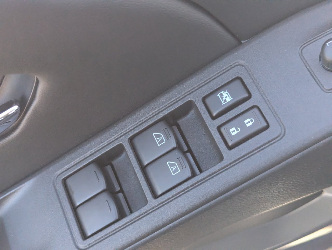 New 2027 Nissan Frontier S RWD image 14