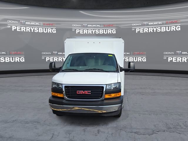 New 2026 GMC Savana 3500 w/ Power Convenience Package RWD image 4