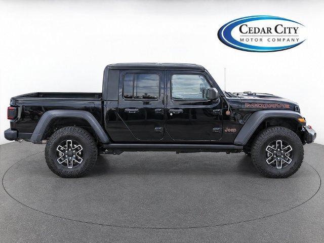 Used 2024 Jeep Gladiator Mojave w/ Convenience Group AWD/4WD image 8