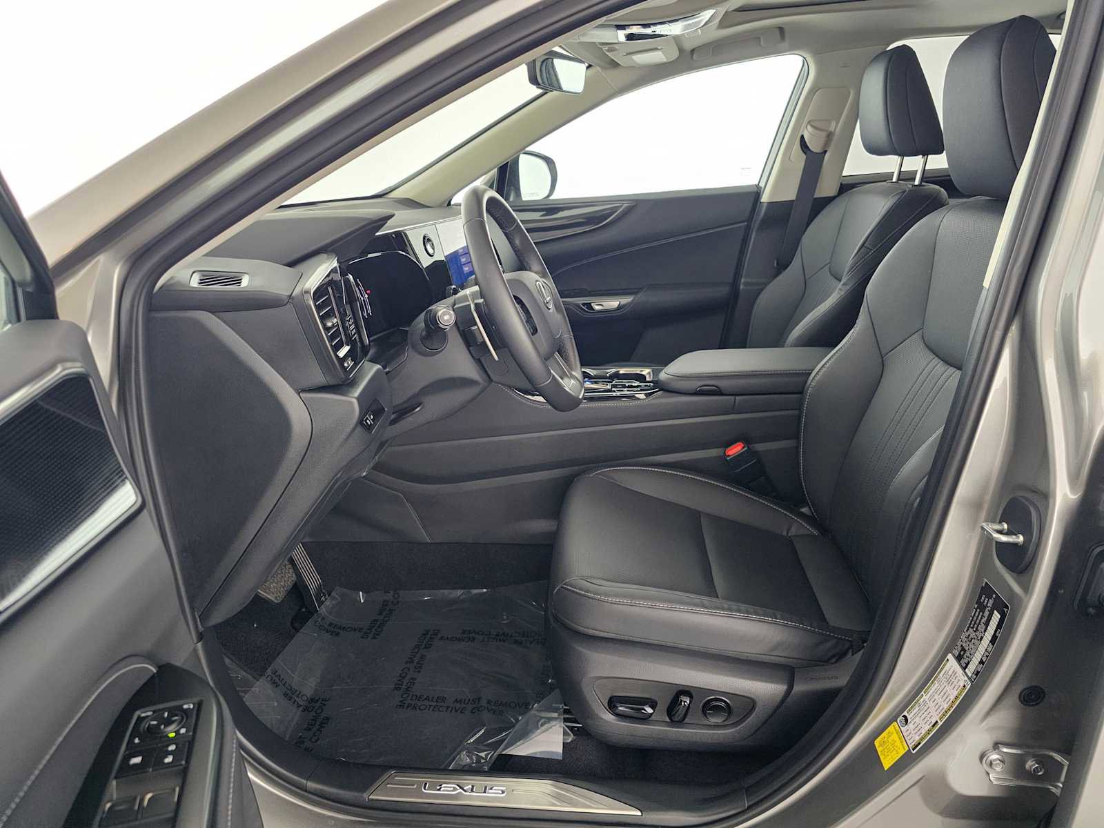 Used 2025 Lexus NX 250 FWD w/ Accessory Package (2T) image 20