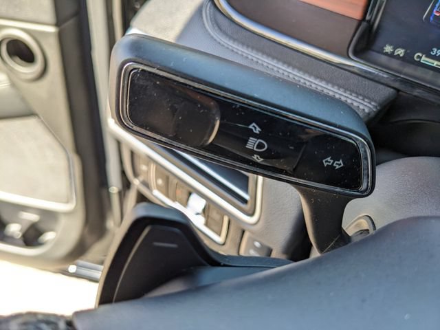 Used 2023 Lincoln Navigator 4WD image 30