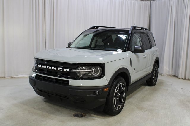 Used 2024 Ford Bronco Sport Outer Banks w/ Tech Package image 38