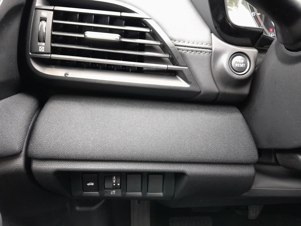 Certified 2025 Subaru Legacy Premium AWD/4WD image 16