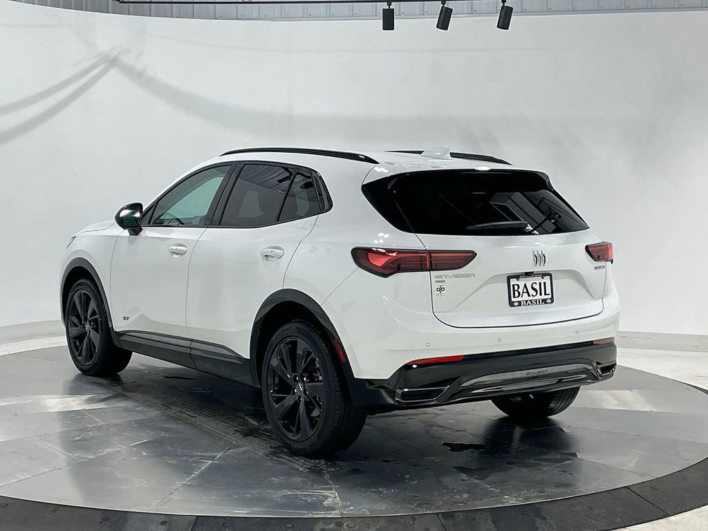 Used 2025 Buick Envision Sport Touring image 13