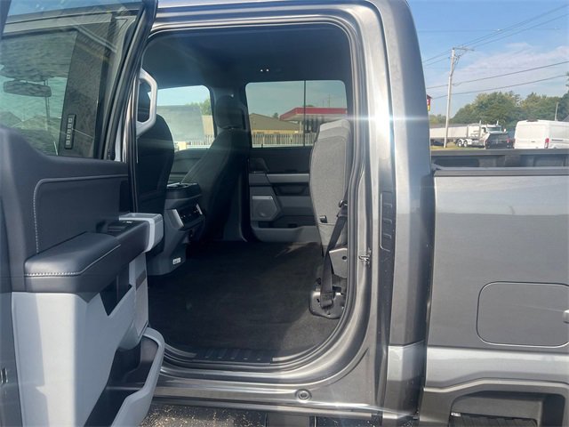 New 2026 Ford F250 4x4 Crew Cab Super Duty image 13
