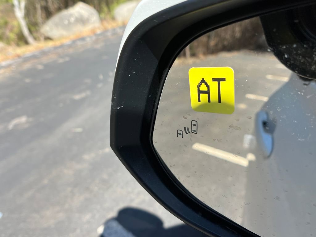 New 2026 Toyota Highlander Platinum image 27