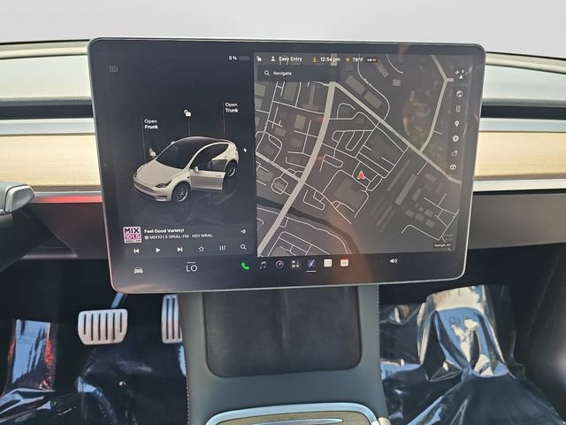 Used 2022 Tesla Model Y Performance AWD/4WD image 21