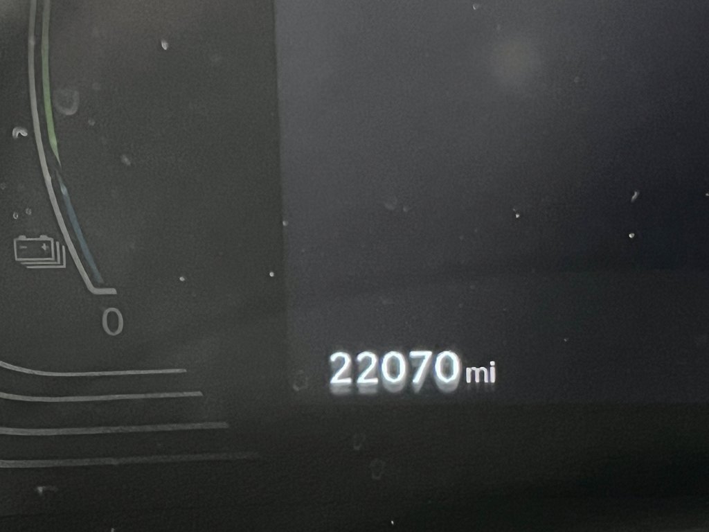 Used 2024 Lexus NX 450h+ F Sport image 2