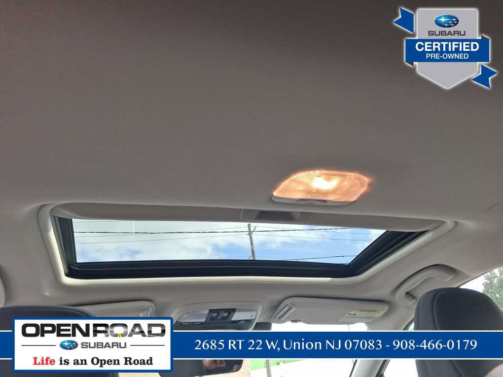 Used 2025 Subaru Crosstrek 2.5i Premium AWD/4WD image 35