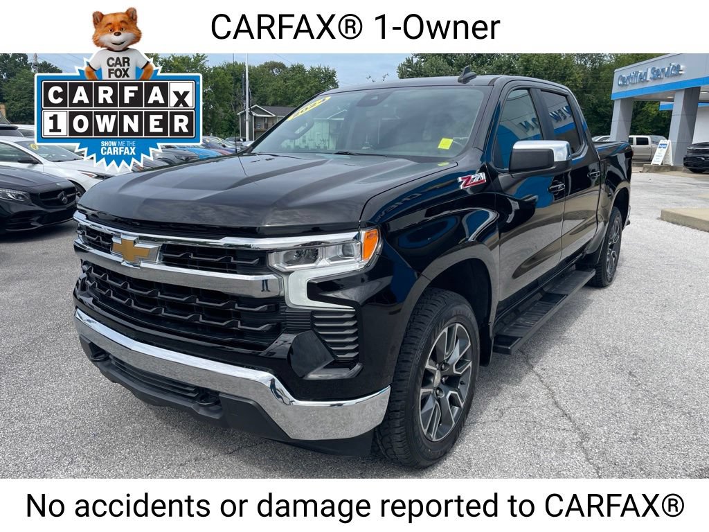 Used 2024 Chevrolet Silverado 1500 LT AWD/4WD image 3