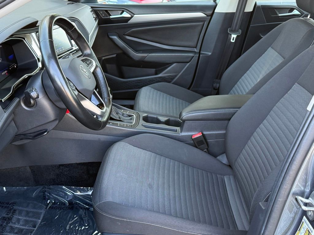 Used 2024 Volkswagen Jetta S FWD image 15